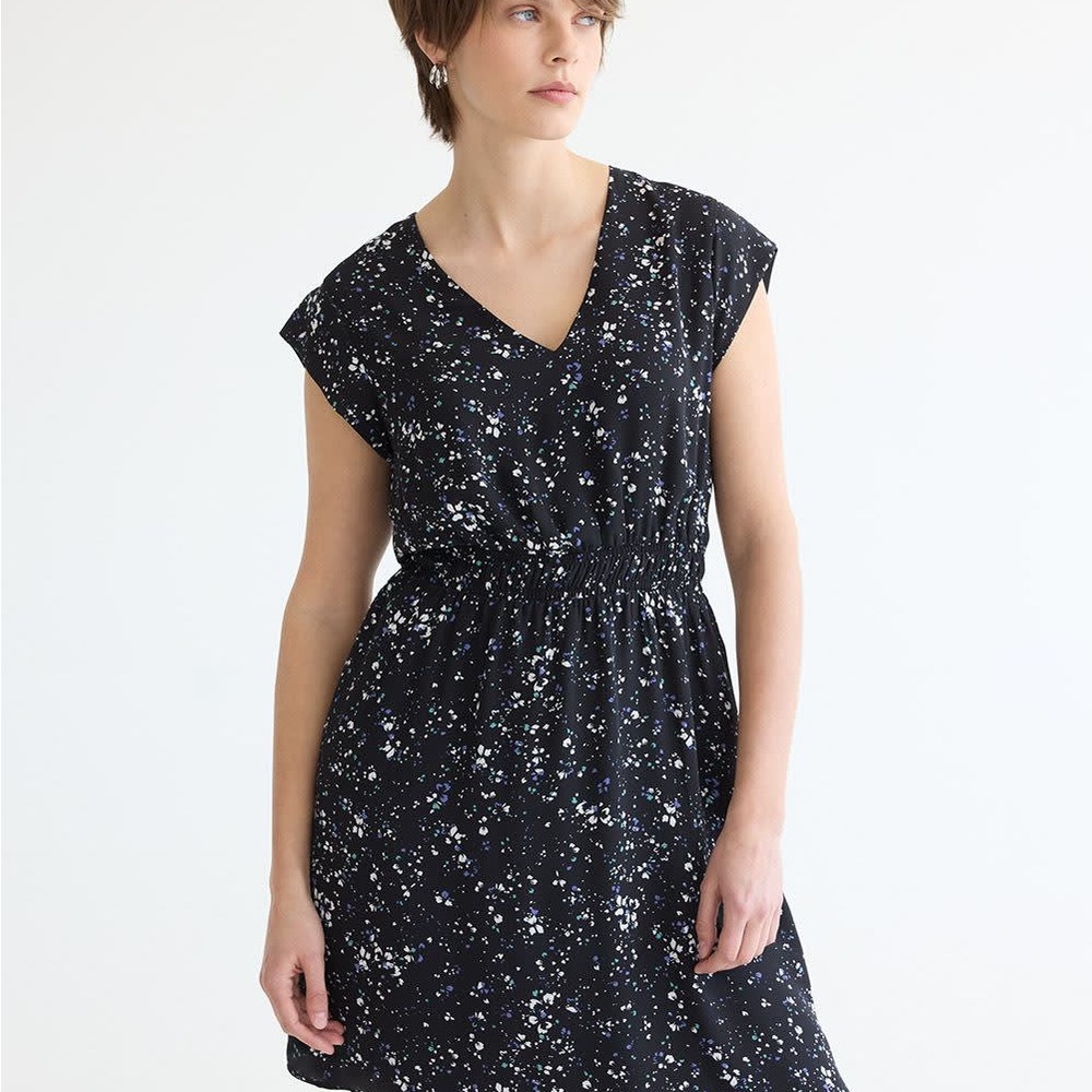 Sz XS Short-Sleeve V-Neck Dress reitmans Elegant Black Floral Women's Dress
